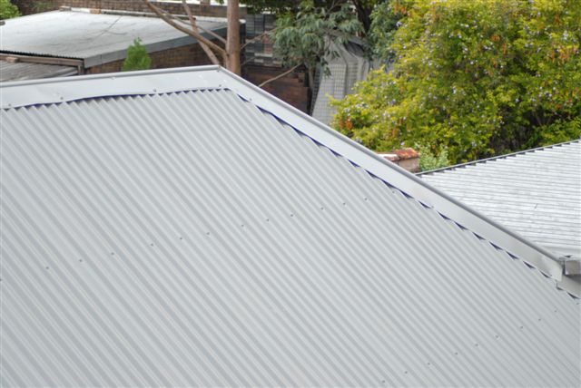 Metal roof for solar pv system installation